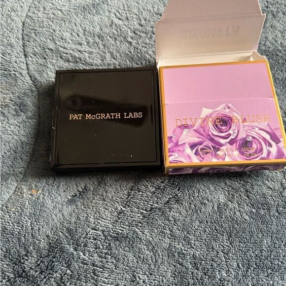 Pat McGrath Labs Divine Blush - Picture 4 of 5